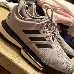 Adidas Solecourt Men's Black Gray Tennis and pickleball Sneakers sz 7 sold out!